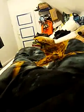 chrisdic27 Live XXX-Chat