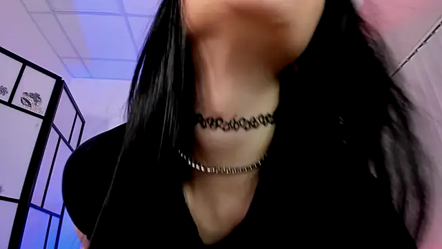 Chat +18 de Mary_Lori ao vivo