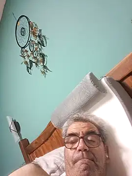 XXX chat uživo modela delfi6