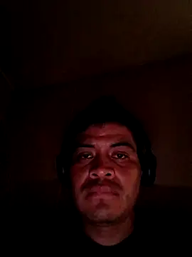 Yordi668 Live XXX-chat