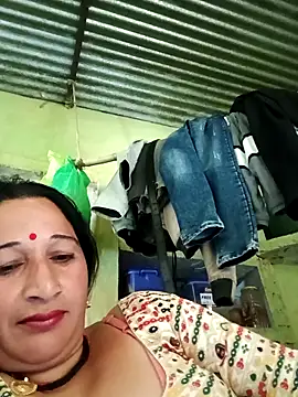 Haliya88 Show in webcam