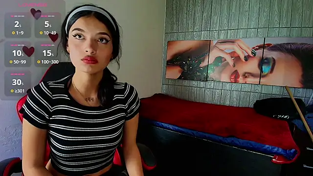 honeyluxe_ Live XXX-chat