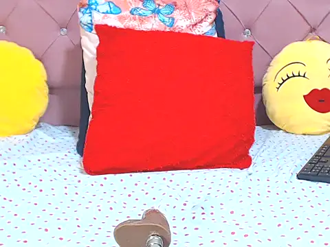 emassquirt29 Live XXX-chat