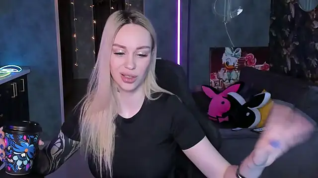 Blckmirrorr's Live XXX Chat