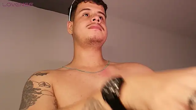 BjornSteel 在線直播表演