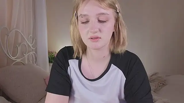 ELLIEJAY Live XXX-Chat