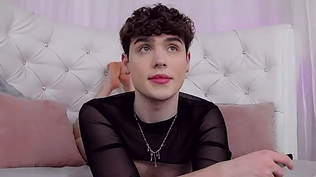 RobbyCharming: онлайн-секс-чат