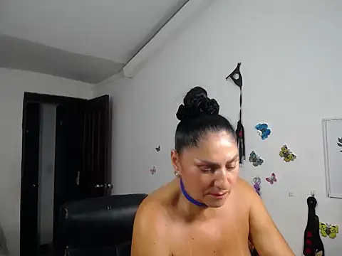 mature_bigboobs10 라이브 XXX 채팅