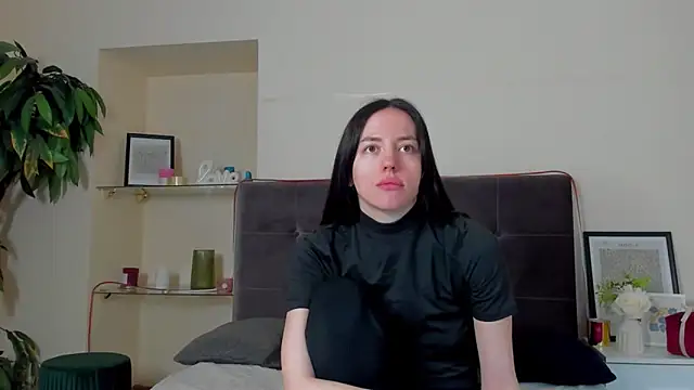 AdrianaCult Live XXX Chat