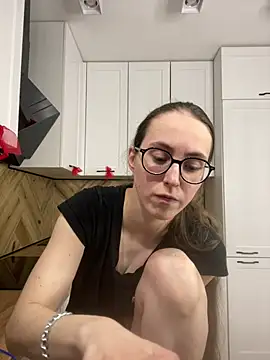 MartiniiSelenna 现场XXX聊天