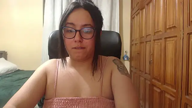 Venus_cat_ élő XXX-chatje