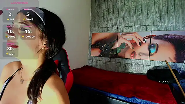 honeyluxe_ élő XXX-chatje