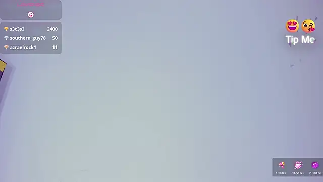 LIA_GUTIERREZ élő XXX-chatje