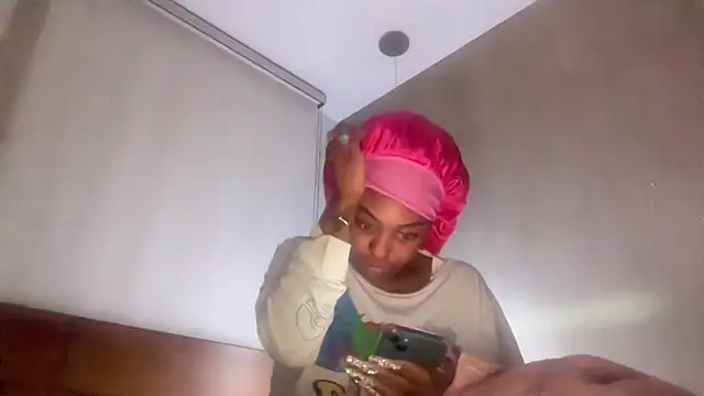 دردشة ChocolateCakeQueen الجنسية المباشرة