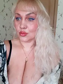 Онлайн чат XXX IsabellaBoni