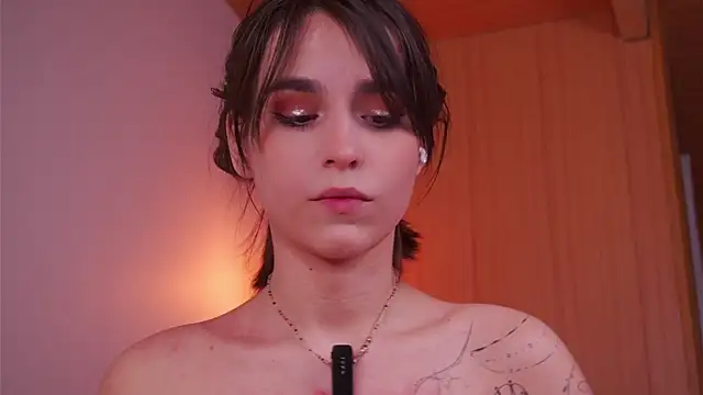 Asecondsoul লাইভ XXX চ্যাট