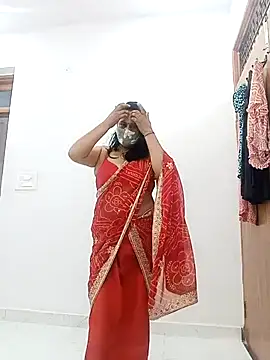 Payal-bhabhi07 Adlı Modelin Canlı XXX Sohbeti