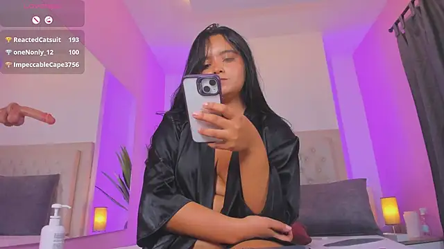 Czat XXX na żywo – violeta_santanna