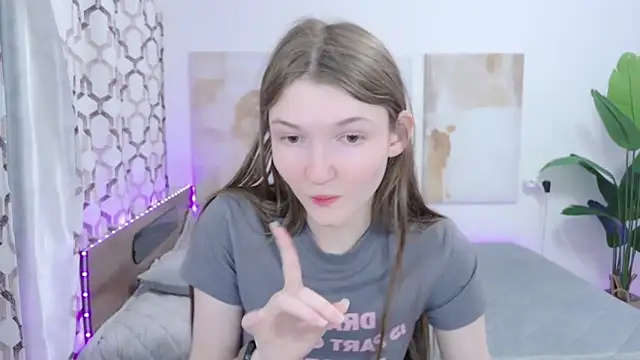 NikaRain: онлайн-секс-чат