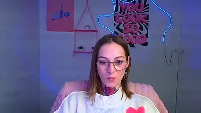 Živý XXX chat Esmi_Winter