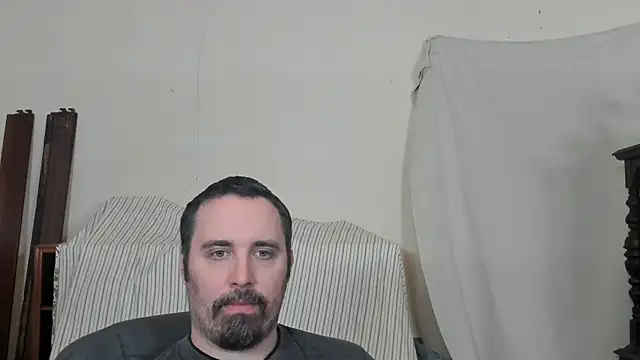 Metalstud Adlı Modelin Canlı XXX Sohbeti