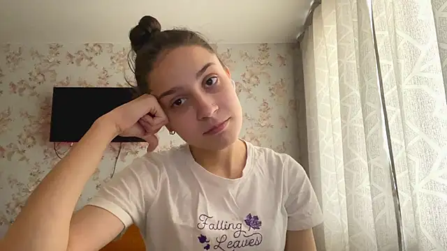 PagedLard Adlı Modelin Canlı XXX Sohbeti