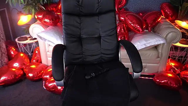 Dafni_Monn: онлайн-секс-чат