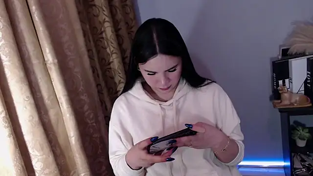 sacred_gracexx Show Webcam