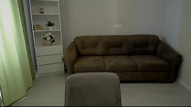 Lily_sane1 live XXX chat