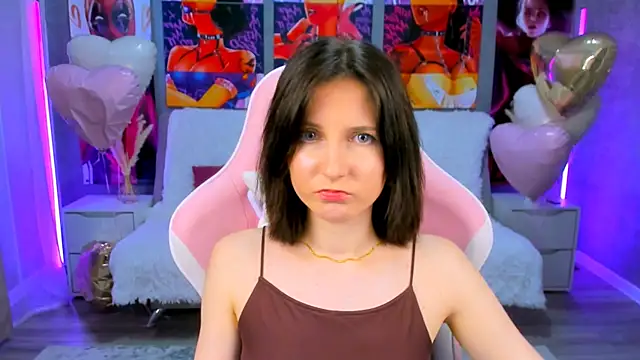 KikaOsterman: онлайн-секс-чат