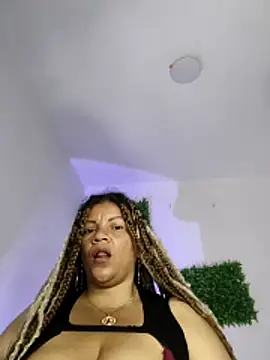 دردشة Eva_Luxei الجنسية المباشرة