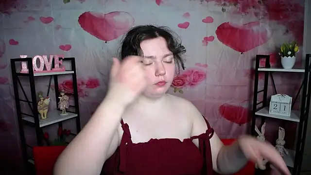 NeonilaLisova élő XXX-chatje