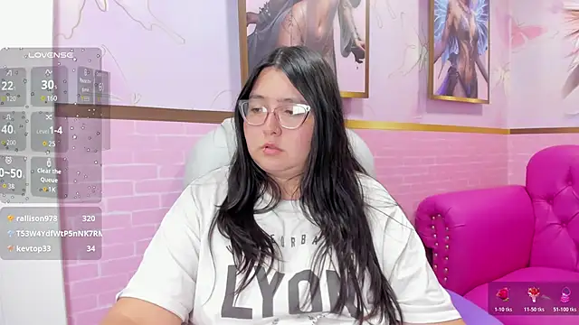 Dulce_meow élő XXX-chatje