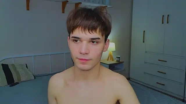 XXX chat uživo modela Alex_66891