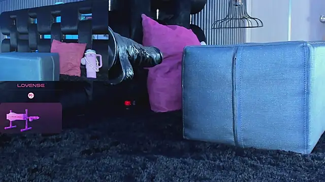 levana1 Live XXX-Chat