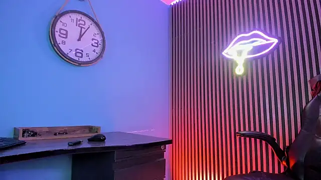 Maximoking26: απευθείας συνομιλία ΧΧΧ