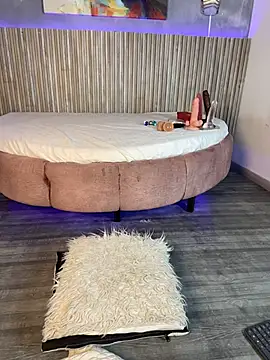 Saracooper__ – Naživo XXX chat