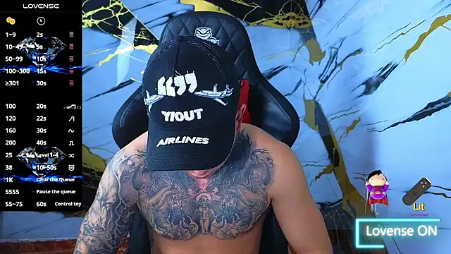 Kevin22_222: απευθείας συνομιλία ΧΧΧ