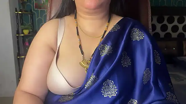 FlatVincy4のライブXXXチャット