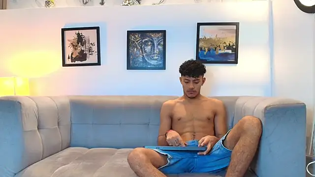 DIAMOND_BLACKS Show in webcam