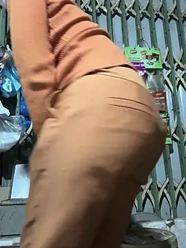 YANINA120 Live XXX-Chat