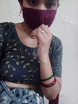 Cute_Barbie143 Adlı Modelin Web Kamerası Şovu