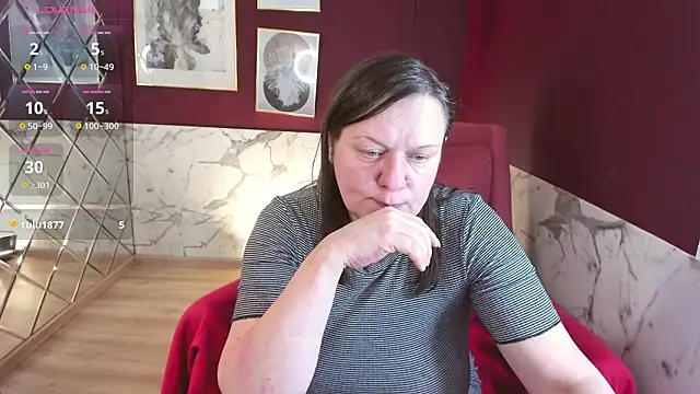 KellyPerfectionのライブXXXチャット