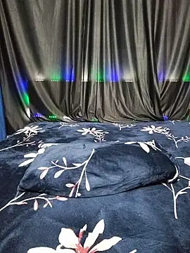 XXHOTSEX69's Live XXX Chat