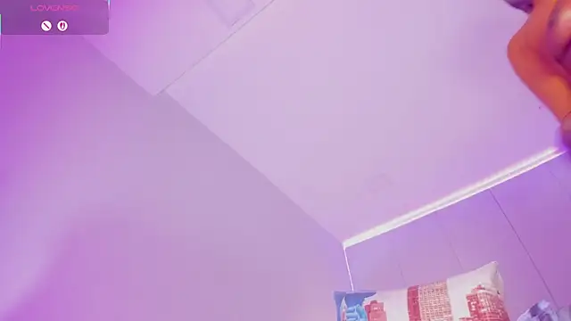 Krystin1 Chat XXX live