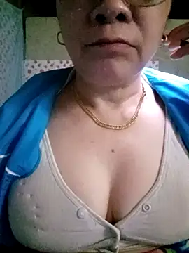 small-house123 现场XXX聊天