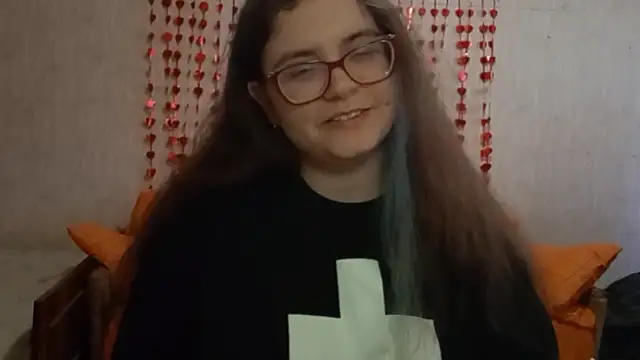 Miyabeee 现场XXX聊天