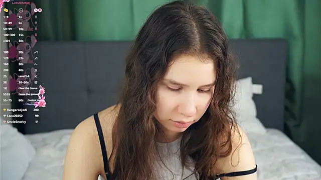 Pokazy przed kamerką – ZofiaSoshnik