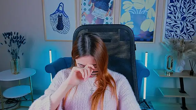 XXX chat uživo modela Karen__davis