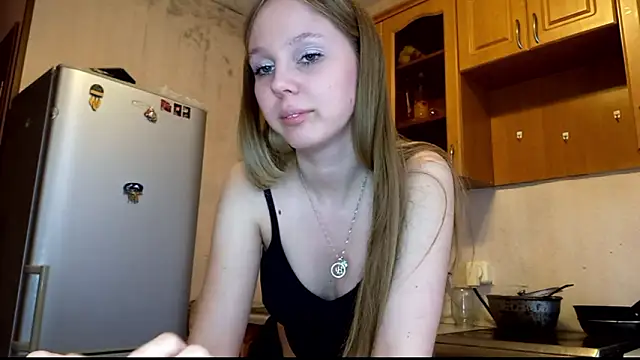 VictoriaDeese Chat XXX live